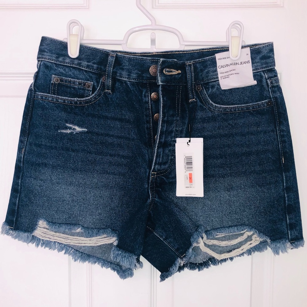 Calvin Klein jean shorts (26) - Picture 6 of 6